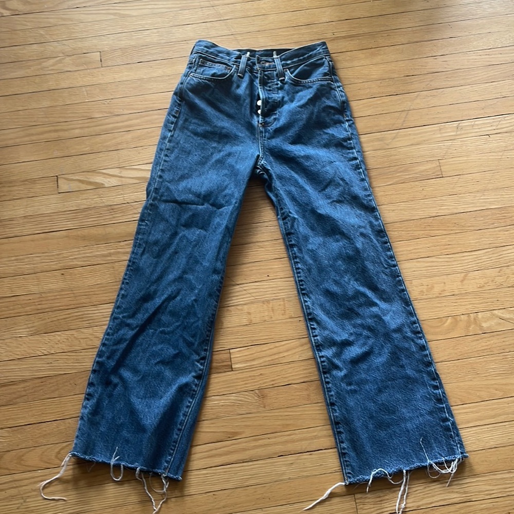 ARITZIA brand - The Farrah wide leg Jean